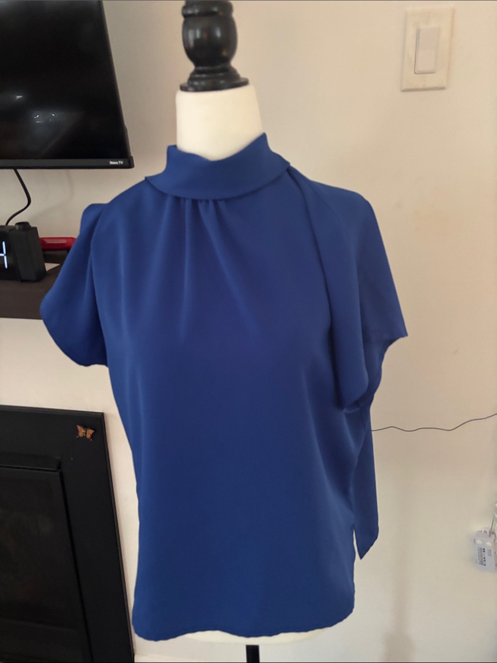 Tan jay High-Neck Royal Blue Short-Sleeve Blouse